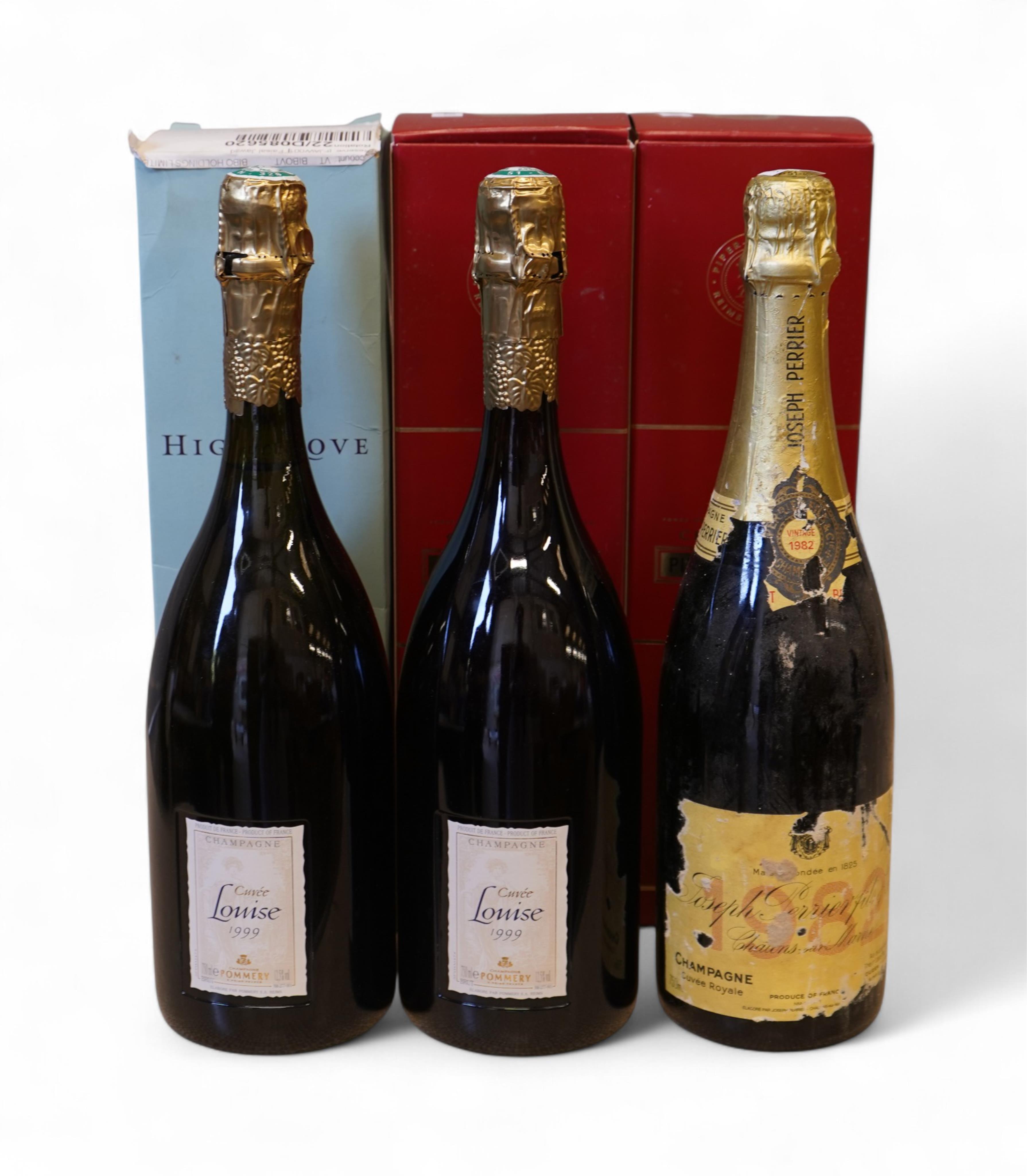 Champagne: A mixed parcel